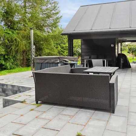 Casa vacanze Holiday Eunike - 450m From The Sea In Djursland And Mols By Interhome