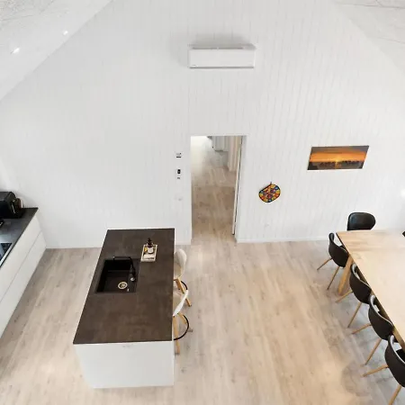 Casa vacanze Holiday Eunike - 450m From The Sea In Djursland And Mols By Interhome